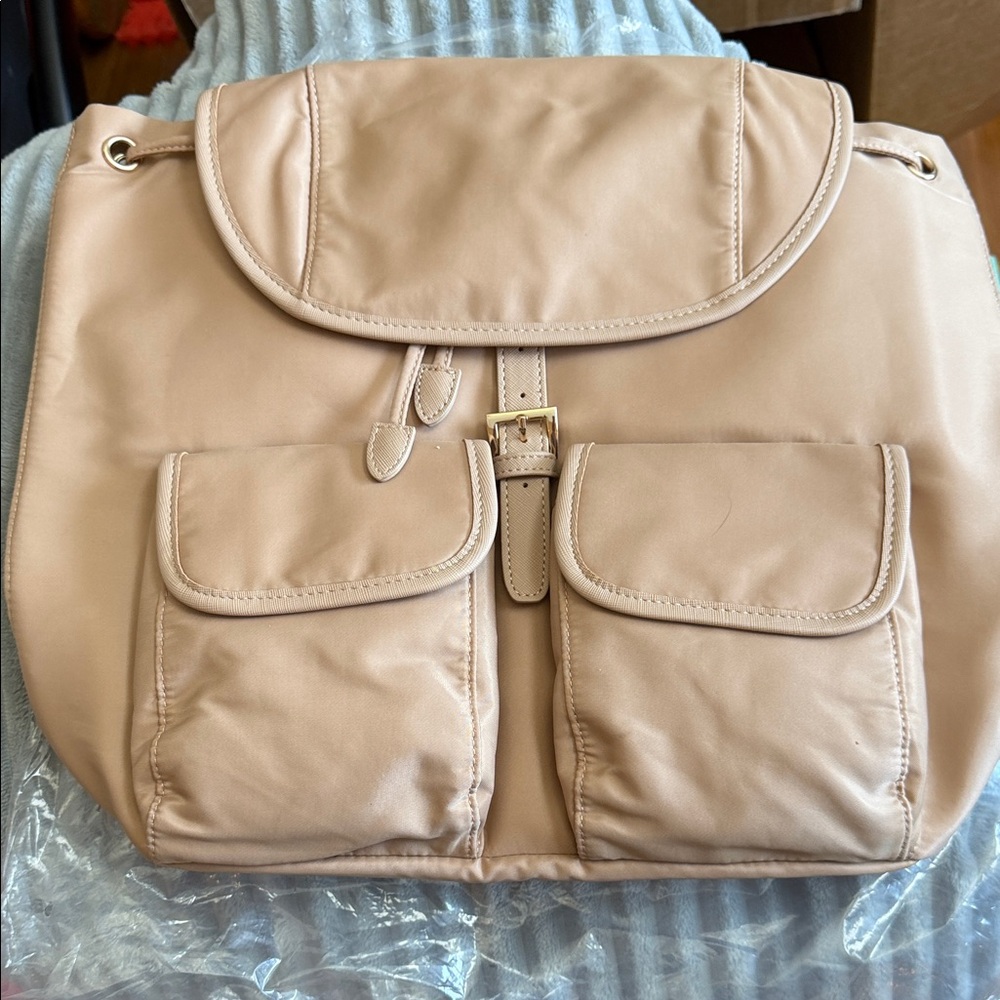 NWT Year of Ours Beige Drawstring Backpack with Front Pockets